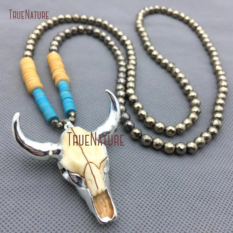 20171226-NM4309- Blue Resin Necklace Silver Finish Faceted Cattle Skull Necklace_2
