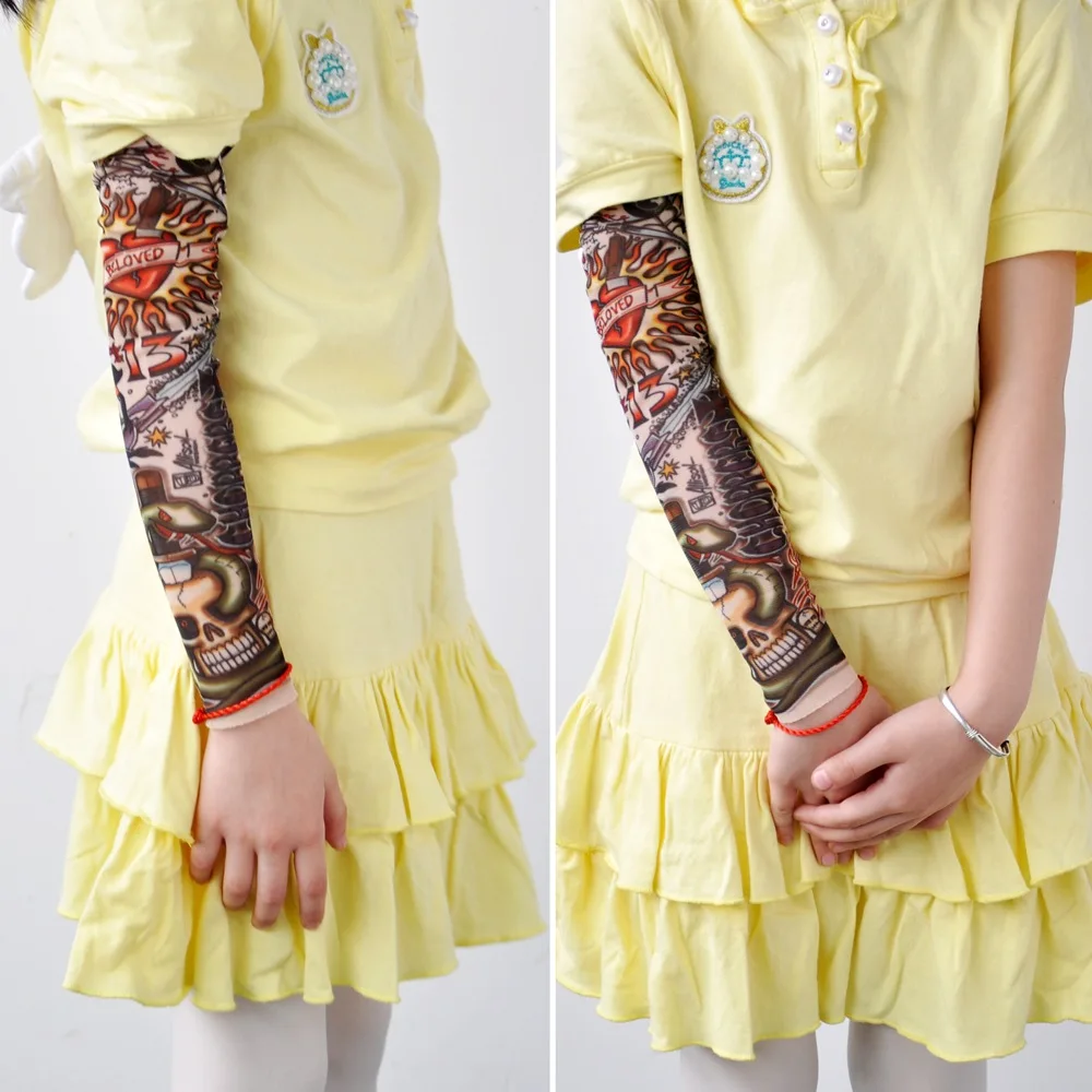 

2pcs Tattoo Sleeve Child Sunscreen Sleeve Ice Sleeve Polyester Slit Print Cartoon Sleeve G0615