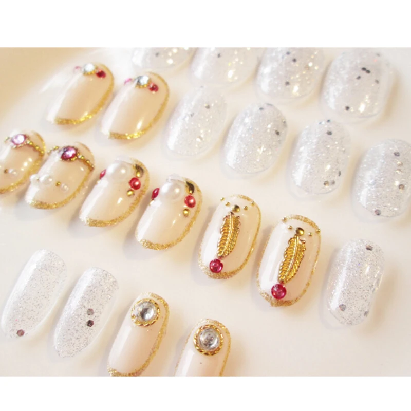 24pcs White Feather Style Feather Parttern Bride False Nails Art Tips Simple Beauty Nail Arficial Fake Hand Nail With 2g Glue