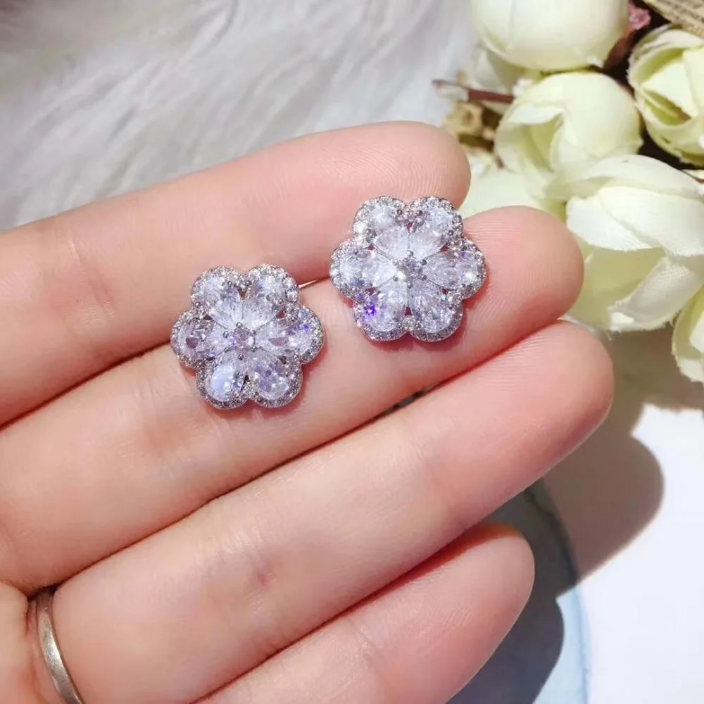 

Luxury Gemoetric 3colors flower shape Cubic Zirconia Party Wedding Stud Earrings For Women Hot Crystal Ear For Women E4641
