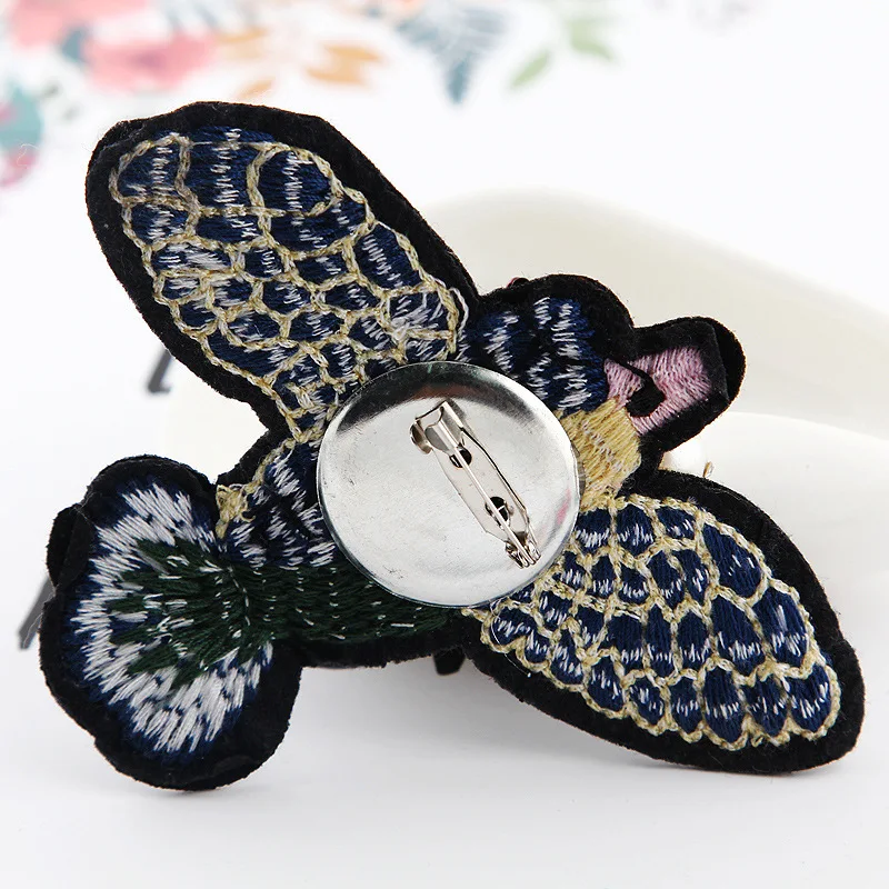 4480563770_256057990