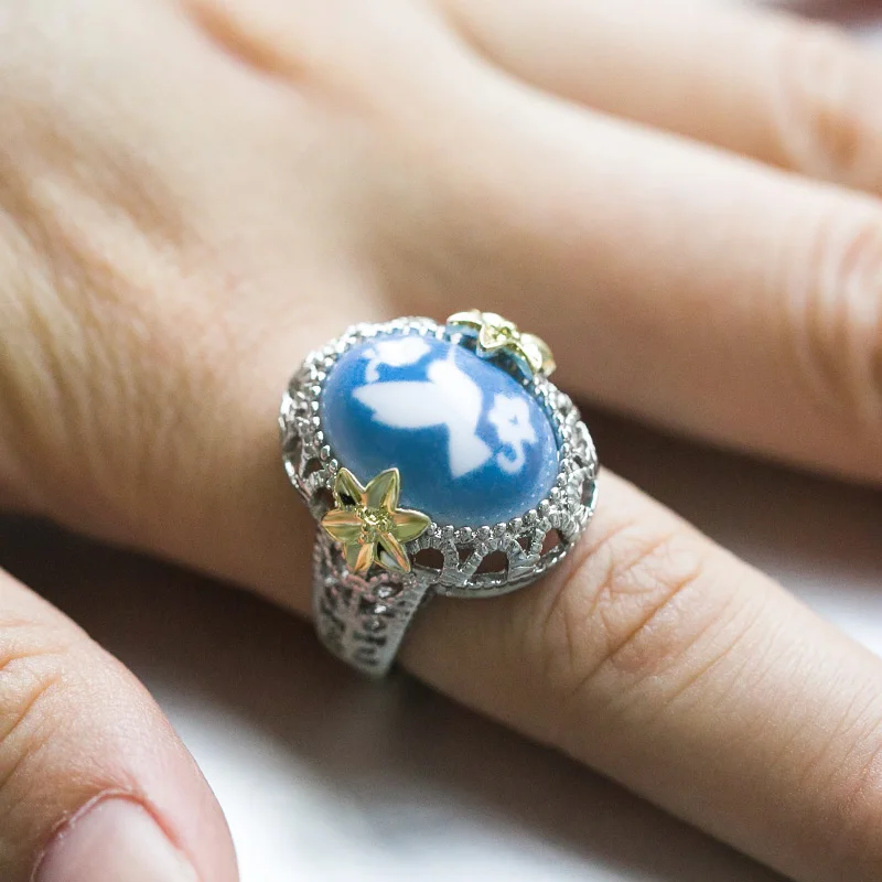 

Huitan Cute Peace Dove Ring Inlaid Blue Stone Hummingbird&Flower Finger Ring Cocktail Ring for Women Pretty and Elegant Jewelry