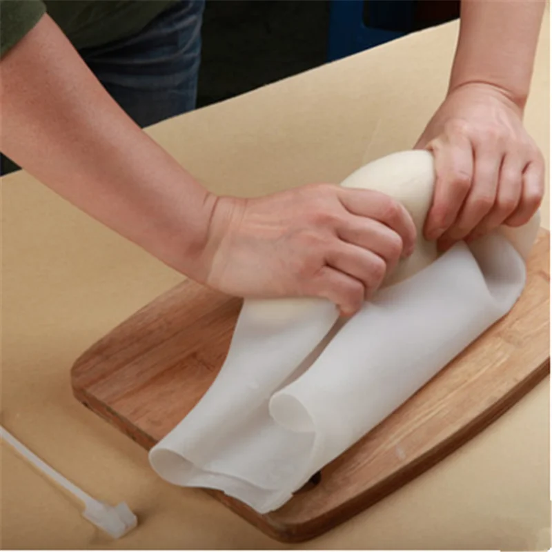 

BXLYY Silicone Pastry Tools Cooking Dough Bag Baking Dish Cake Decor Tools Flour Mixing Bag Kitchenware Silicone Mold Gadget.9z