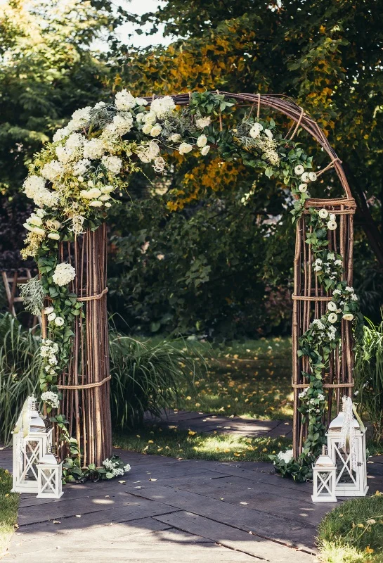 flower arch price