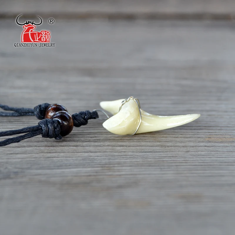 1PC Hawaii Surfer Jewelry Handmade Imitation shark teeth Pendant New Zealand Maori Tribal bone Choker WoMen's Men's Necklace