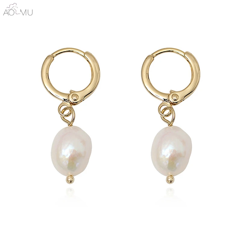 

AOMU 2019 New Korean Design Fashion Sweet Golden Metal Irregular Freshwater Pearl Drop Earrings Jewelry for Women Girl Wedding