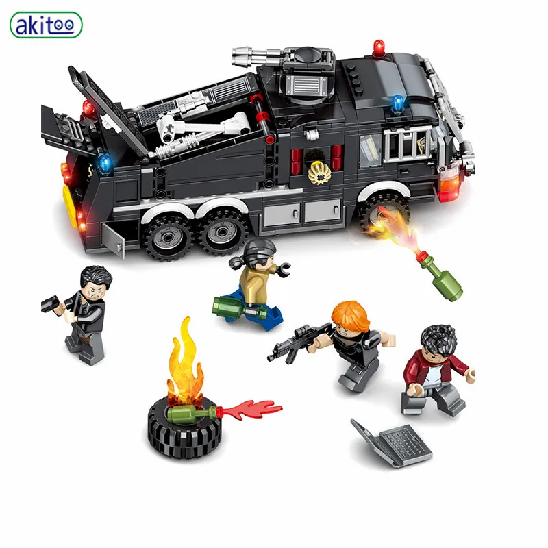Akitoo 503 stücke Schwarz Hawk special forces bewaffnet mit stabile wasser pistolen military puzzle montiert bausteine spielzeug #1209