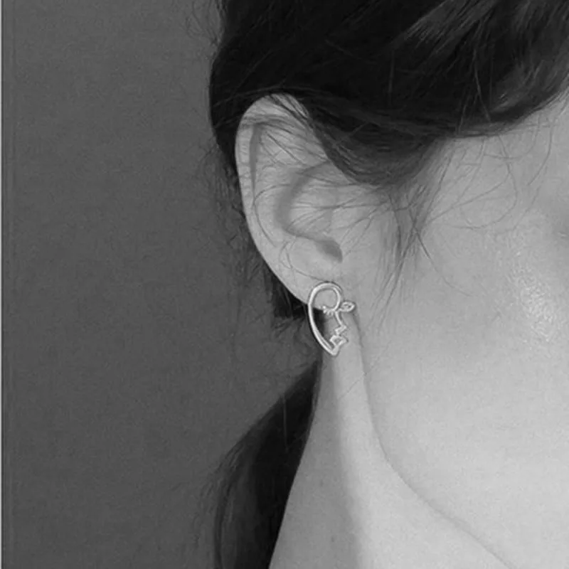 Оригинальные Винтажные серьги-гвоздики из металлического сплава золотого и серебряного цветов для женщин, шикарные корейские МИНИ-контурные серьги - Окраска металла: silver earring