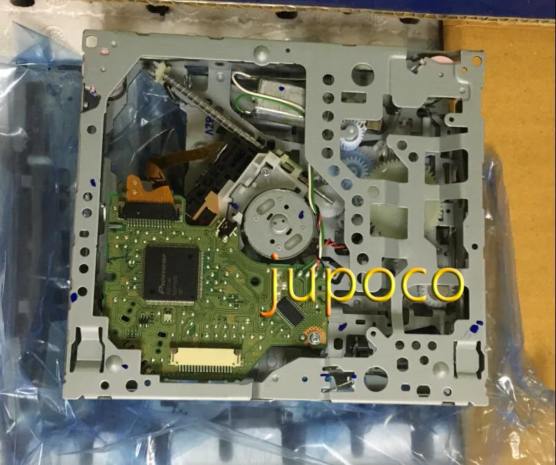 100% абсолютно новый и оригинальный VCE8F 18C821 AD CD погрузчик для FORD car player|CD-плеер авто| |