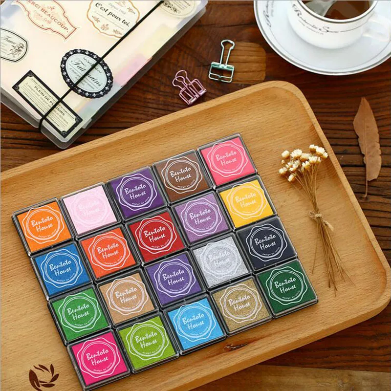 

20pcs/lot 20 colors DIY Scrapbooking Vintage Crafts Ink pad Colorful Inkpad Stamps Sealing Decoration Stamp No.0282