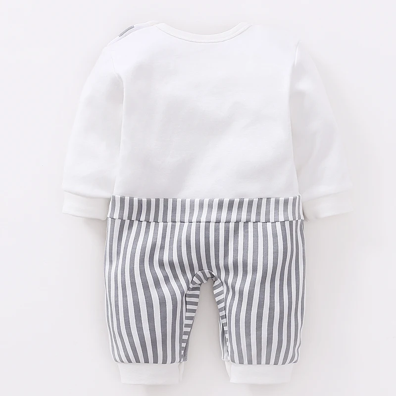 Goedkoop YiErYing Pasgeboren Kleding Baby Mode 100% Katoen Star Print Baby Boy Romper Leisure Baby Peuter Kleding Baby Jumpsuit