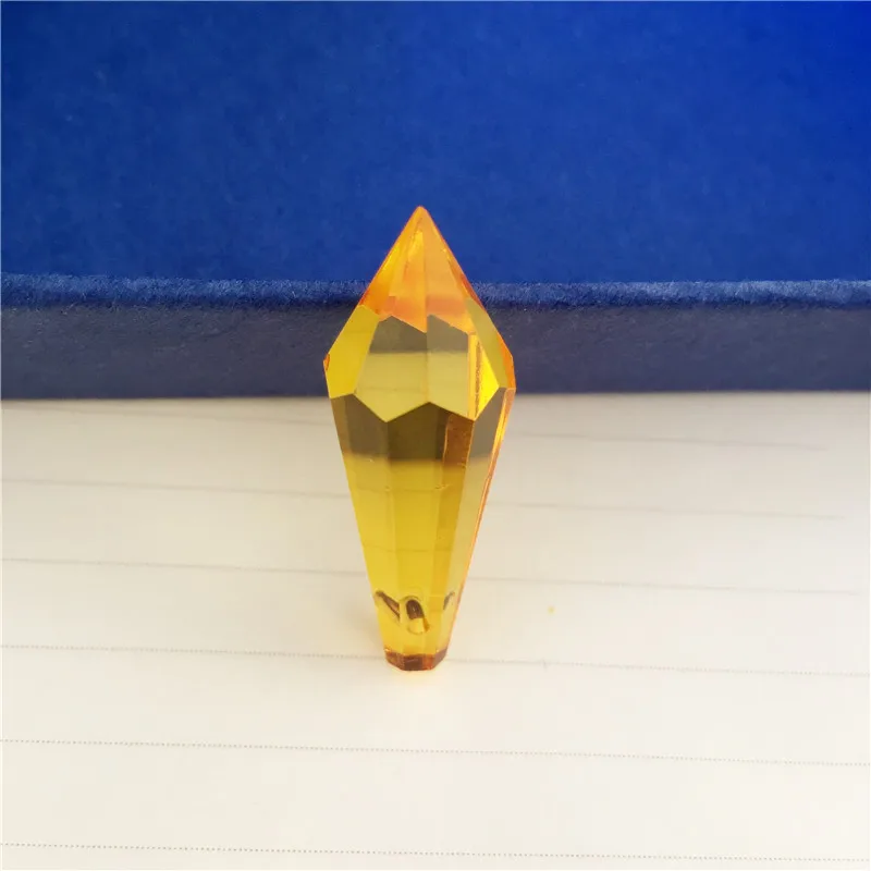  (4)