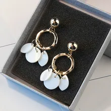 Bohemia exquisite Earrings Jewelry temperament elegant all-match short shell Tassel Earrings Metal + natural shell Fashion Earri silver jewelry inlaid natural blue earrings shine all match earrings fashion temperament section mixed batch