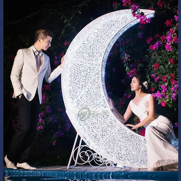 New wedding props european-style iron moon boat theme wedding stage layout shooting props.