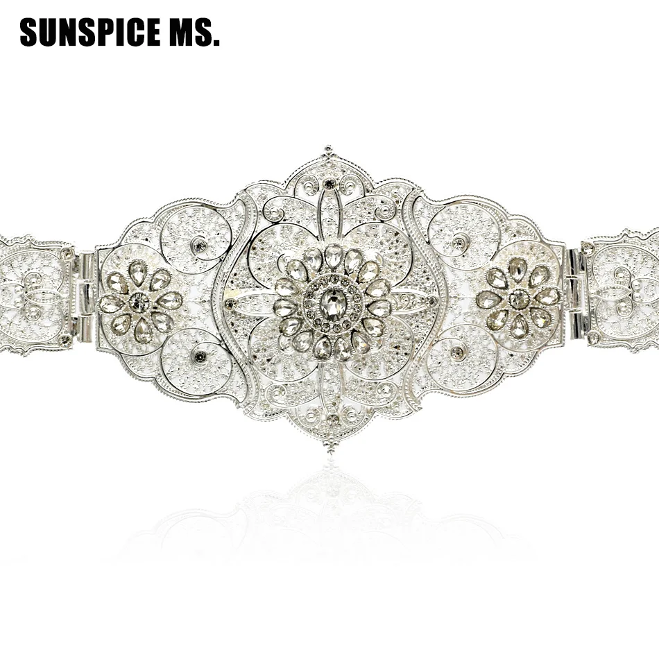 

Vintage European Women 2 Color Waist Chain Crystal Metal Belt Belly Chain Adjustable Length Flower Wedding Body Jewelry 2018 New