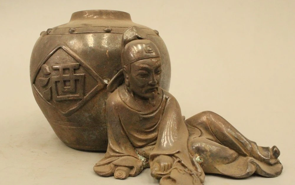 

China Chinese Folk Pure Bronze Drunkard wine jar poet Li Po Statue