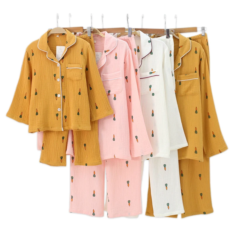 

New Cute carrot 100% crepe Cotton family outfits pajamas sets Fresh Mother kids 100% cotton Long sleeve Child sleepwear women