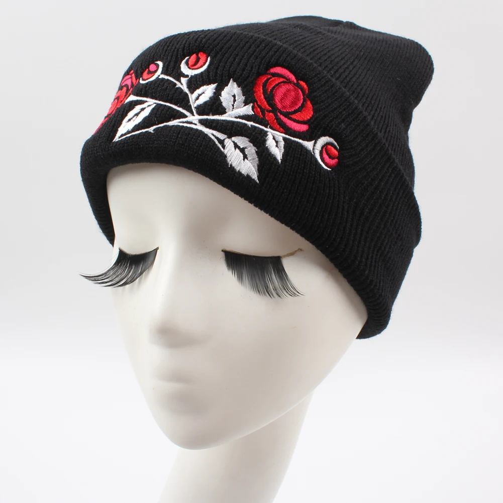 2019 New Fashion Women Men Rose Embroidery Savage Beanie Hats