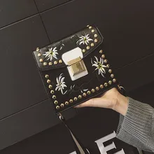 2016 New National Style Women Lady Handbags Fashion PU Leather Embroidery FLOWER Rivets Handbag Flap Shoulder Bag Messenger Bags