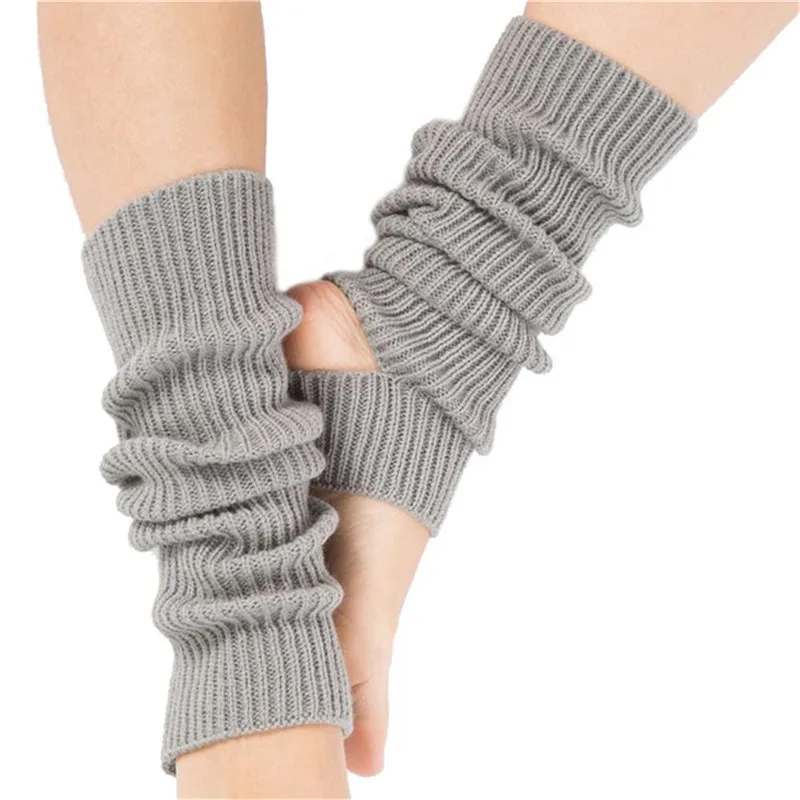 Women/'s Warm White Knit Leg Warmers by Leg Avenue