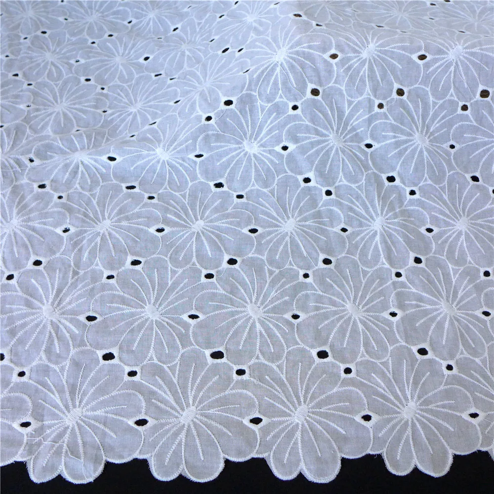 

1 Yard Embroidery Blossom Cotton Lace Fabric With Eyelet In Ivory White Home Party Decoration Free Shipping