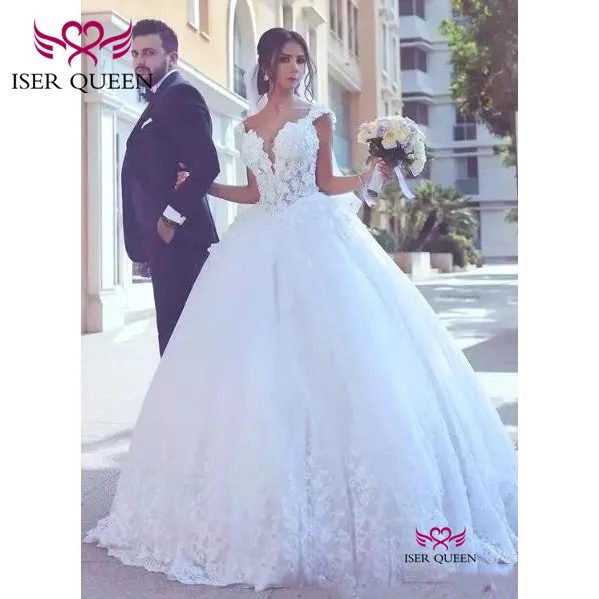 

Cap Sleeves Beautiful Appliques Sweetheart Neckline Embroidery Ball Gown with Tiered Sheer Pure White Vestido Noiva Praia w0344