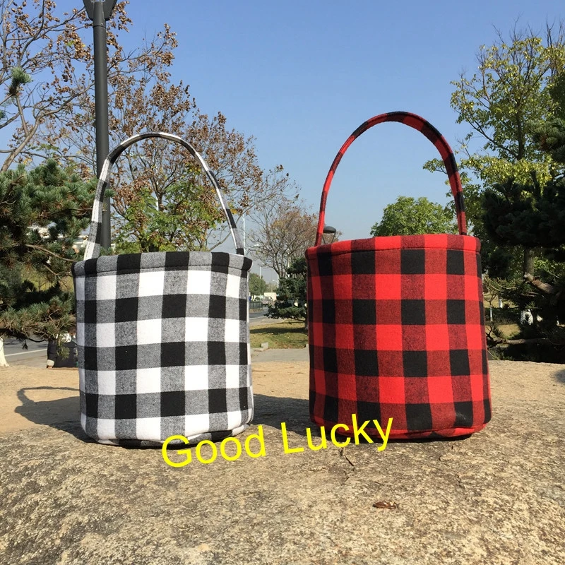 buffalo plaid bucket (3)