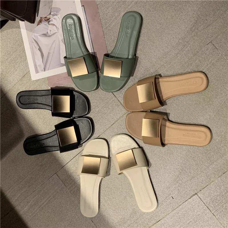 

RWHK Slippers female 2019 summer Korean version of the wild leather metal buckle women's shoes beach slippers B132