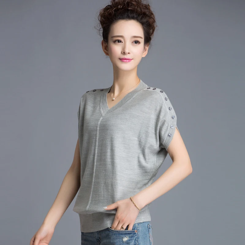 

Woman Summer Plus Size Solid Short Batwing Sleeve V-neck Button Knitted 20% Silk Tops Female Spring Hedging 20% Silk Loose Tees