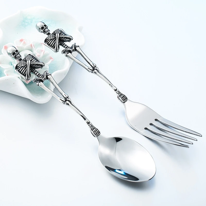 

Skeleton Skull Stainless Steel Silver Skull Fork/Spoon Flatware Dinner Tableware Cutlery Spoon Fork Sets Kitchen Accessories