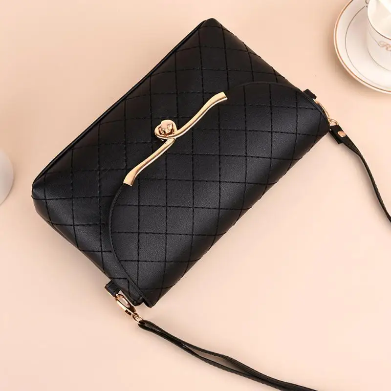 2018 المرأة حقائب الكتف بو الجلود منقوشة رسول حقائب عالية الجودة حقائب Crossbody السيدات مصمم الكتف رفرف أكياس 2018 المرأة حقائب الكتف بو الجلود منقوشة رسول حقائب عالية الجودة حقائب Crossbody السيدات مصمم الكتف رفرف أكياس