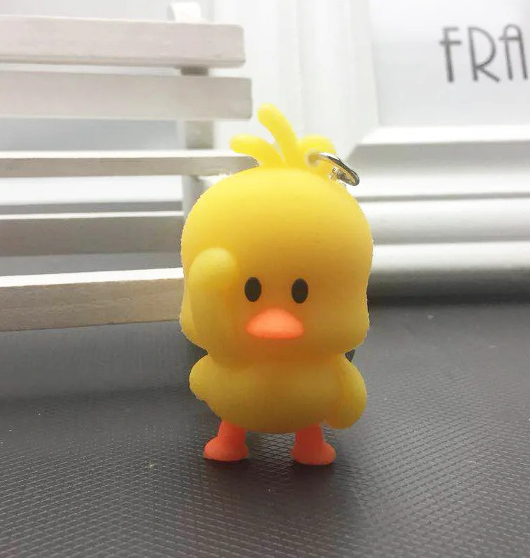 

Kawaii cute yellow duck keychain,2019 new Year's gift KeyRings,Children Popular toys Key chain bag car pendant