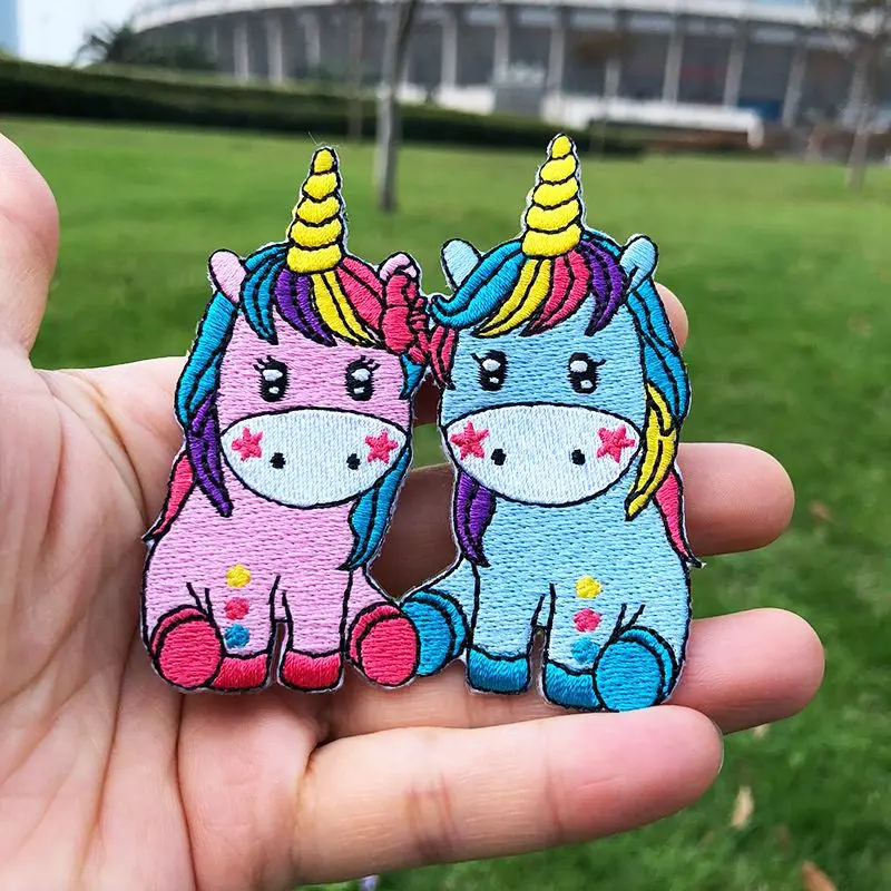 baby unicorn in love (5)