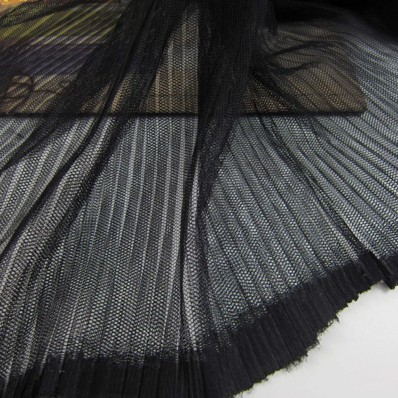

10 Metres 150cm Width White Black Pleated Crushed Mesh Fabric Ruffle Crumpled Tulle Net Fabric For Organ Skirt Dress