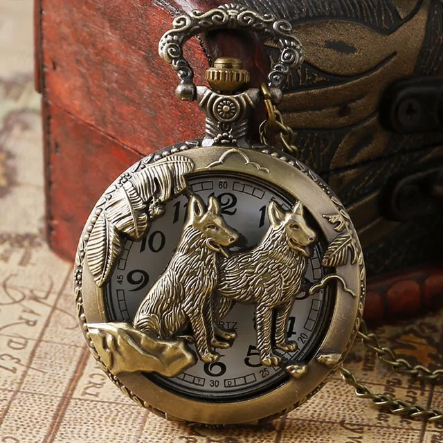 Classic Vintage Bronze Dog Wolf Hollow Quartz Fob Pocket Watch with Necklace Cha Classic Vintage Bronze Dog Wolf Hollow Quartz Fob Pocket Watch with Necklace Cha