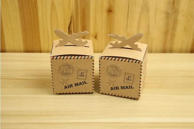 Creative Vintage Aircraft Kraft Paper Candy Boxes Wedding Party Supplies Baby Shower Favors Favour Air MaiCandy Box Gift Bag 3