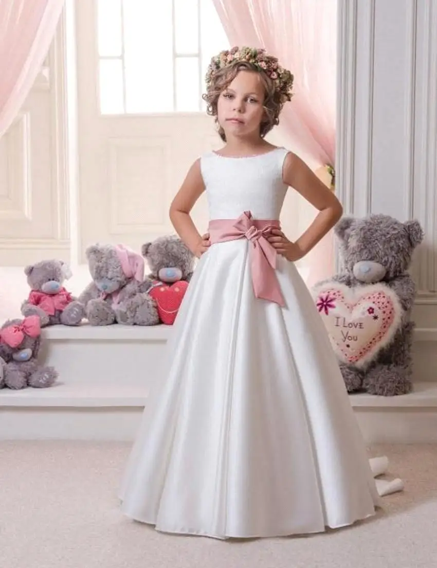

2019 Tank Sleeveless Sweep Train First Communion Dresses For Girls White/Ivory A-line Satin Flower Girl Dresses For Weddings