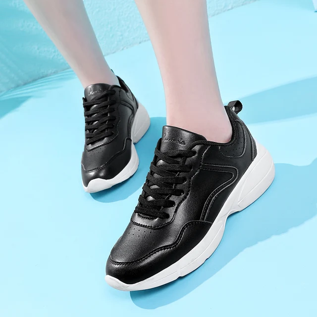 Leather Running Shoes Women Comfortable Outsole Ladies Walking Sneaker