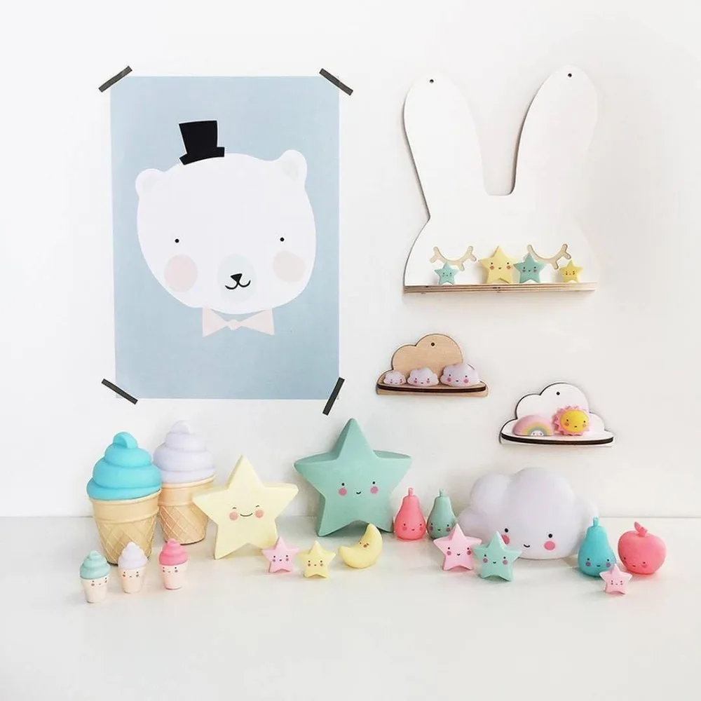 Nordic Style Kids Rom Decor Wooden Frame Poster Never Grow Up Wall Decor Poster For Kids Room Scand