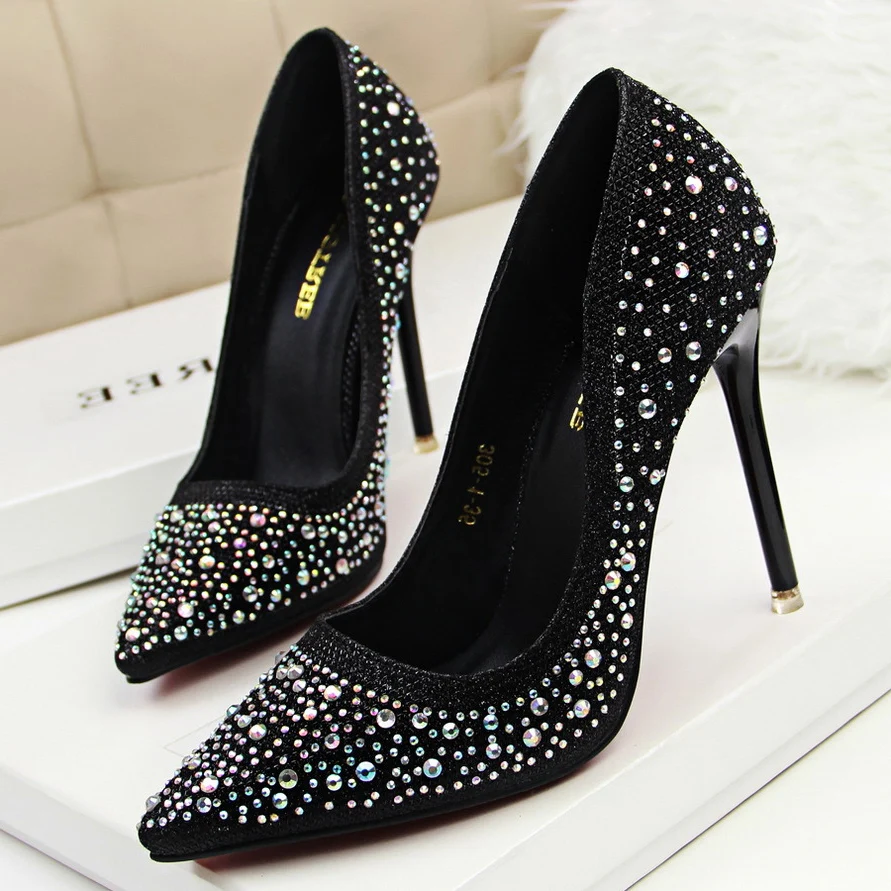 Women pumps 2017 Women Shoes High Heels Fashion Pointed Toe High Heels Sexy Rhinestone wedding shoes