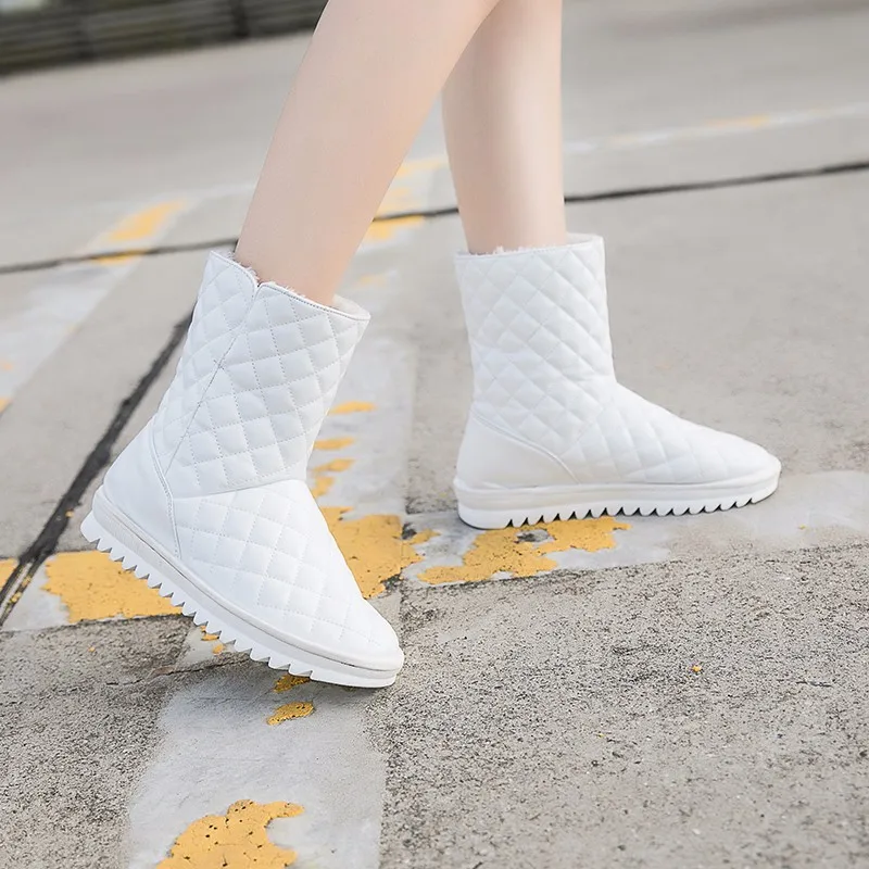 

Chowaring Women Winter Boots Leather White Snow Boots Warm Fur Shoes Flat Heel Round Toe Female Casual Plush Shoes Platform