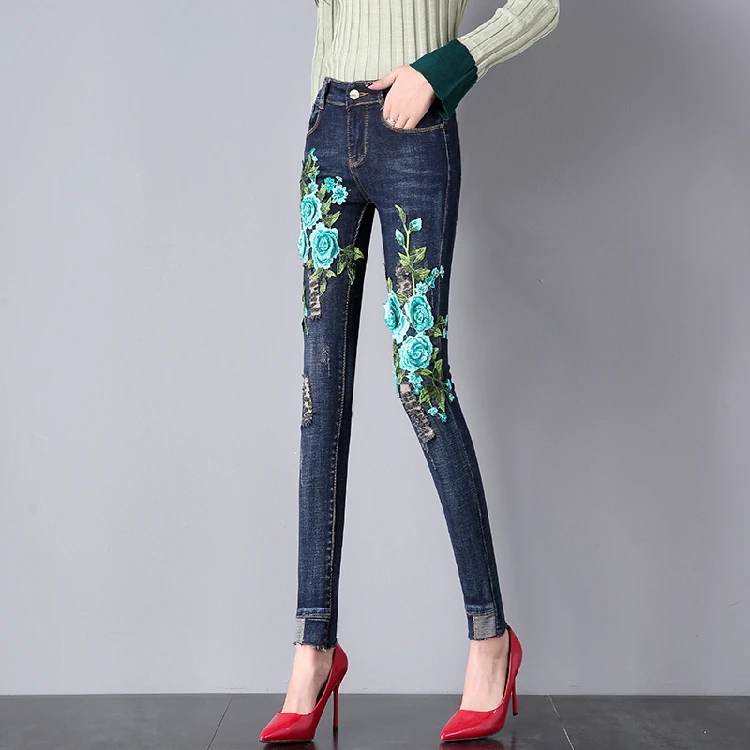 Vintage Floral Embroidery High Waist Jeans Woman Pocket