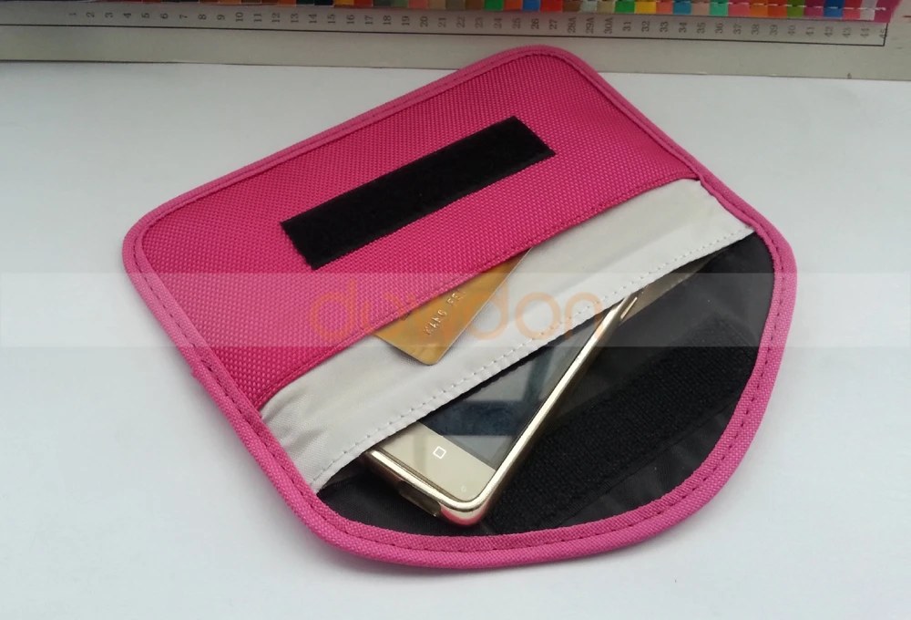 100pcs/lot Cell Phone RF Signal Shield Blocking Jammer Bag Mobile Pouch Case for Samsung iPhone Anti-Degaussing Anti-Radiation iphone 7 plus phone cases