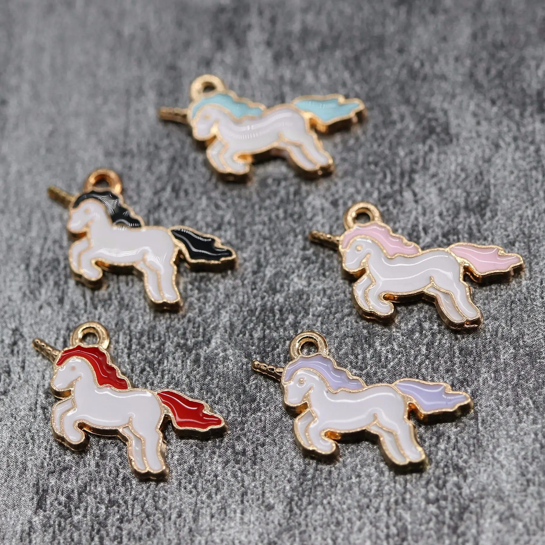 

10pcs/pack DIY Chunky Enamel Unicorn Pendant Jewelry Findings Gold Color Charms Handmade Necklace Girls Kids Accessories