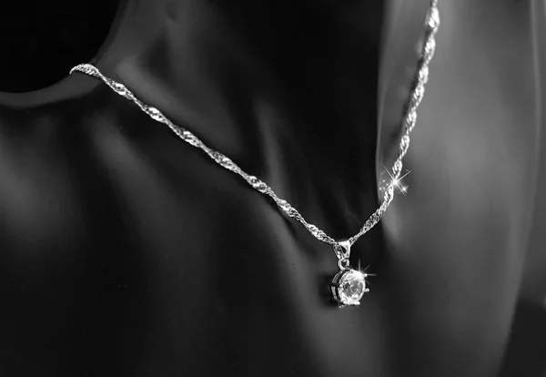 Прекрасный подарок Новое поступление Свадебный женский качественный Популярный Блестящий циркониевый Модный кулон ожерелье ювелирные изделия