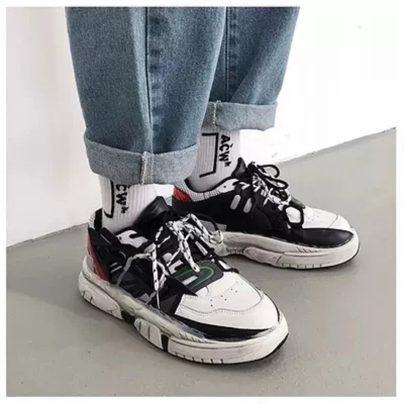 

Female 2018 fashion new autumn and winter Korean version of the Hong Kong wild student casual shoes
