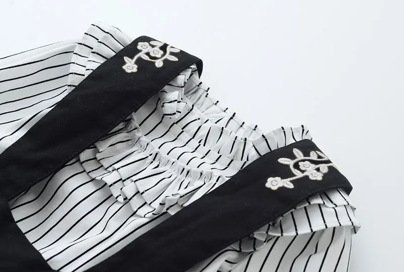 R& Z/Одежда для маленьких девочек Новинка года, весенне-осенняя блузка в полоску с воротником-рюшами+ черное платье на бретелях для детей, детская одежда