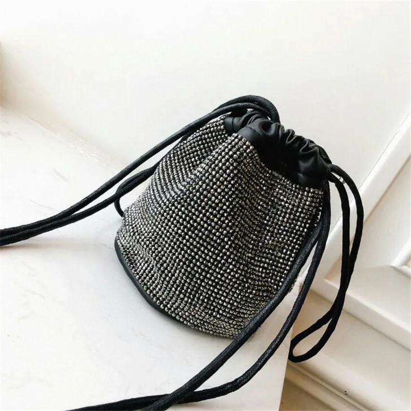 2019 الصيف دلو حقائب النساء خمر أعلى-حقائب بيد الساطع تصميم الإناث قدرة كبيرة حقيبة كتف السيدات حقيبة ساعي