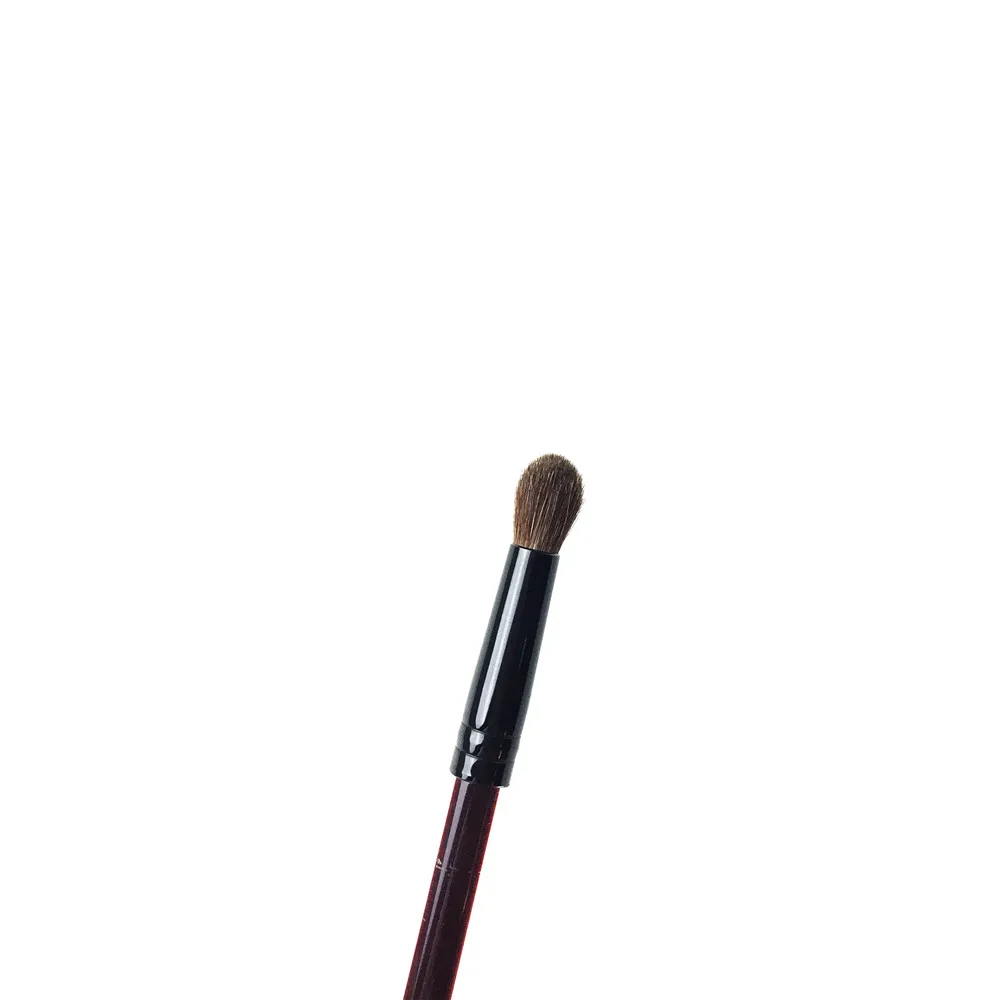 Kevyn Aucoin The Small Eyeshadow Soft Round Tip Brush _ 2