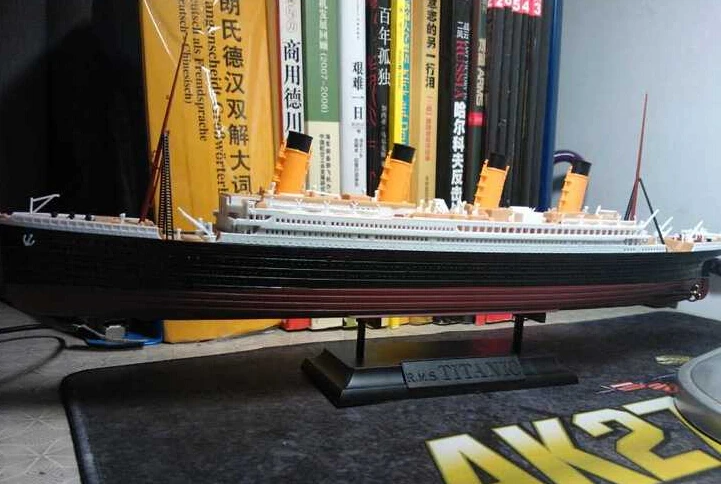 ACADEMY 14214 разноцветные части 1/700 & 1/1000 масштаб RMS модель Титаника комплект